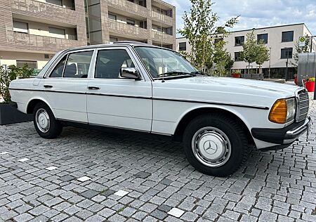 Mercedes-Benz 300