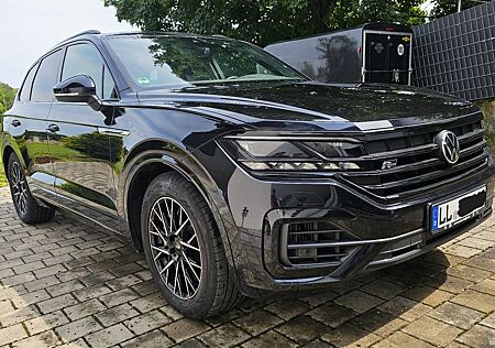 VW Touareg Volkswagen 4.0 V8 TDI 310kW 4MOT Tiptr. R-Line ...