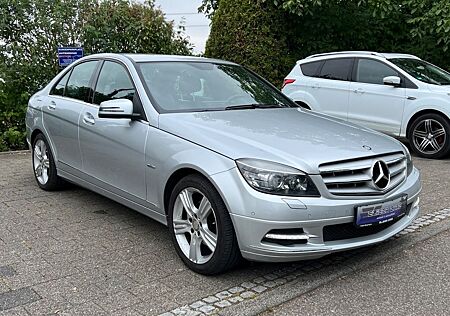 Mercedes-Benz C 250 C-Klasse CGI Lim. BlueEfficiency Special