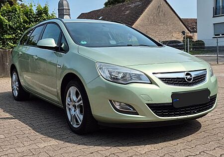 Opel Astra 1.4 //voll scheckheftgepf./TÜN neu/ 2.Hand