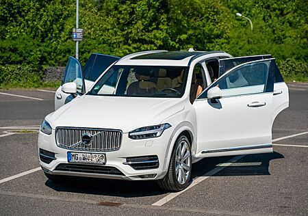Volvo XC 90 XC90 D5 Inscription Max-Ausstattung 7-Sitzer 360