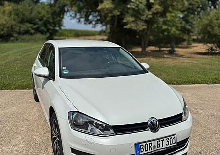 VW Golf Volkswagen 1.6 TDI Comfortline BlueMotion Comfortline