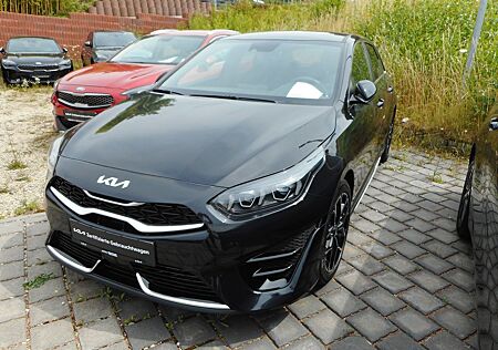 Kia Cee'd / Ceed