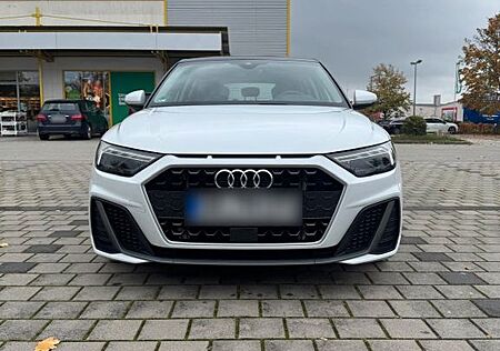 Audi A1 30 TFSI S line Sportback S line