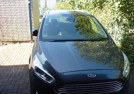Ford Galaxy 2,0 TDCi 132kW Titanium