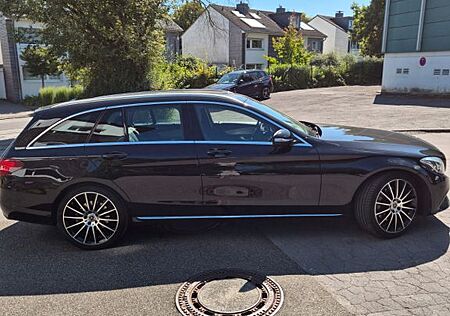 Mercedes-Benz C 300 h T Autom. -