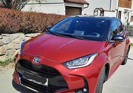 Toyota Yaris 1,5-l-VVT-i Hybrid CVT Style Selection...