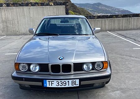 BMW 535i