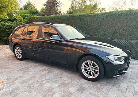 BMW 318d Touring