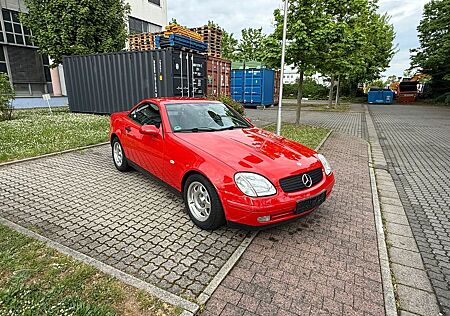 Mercedes-Benz SLK 200 -