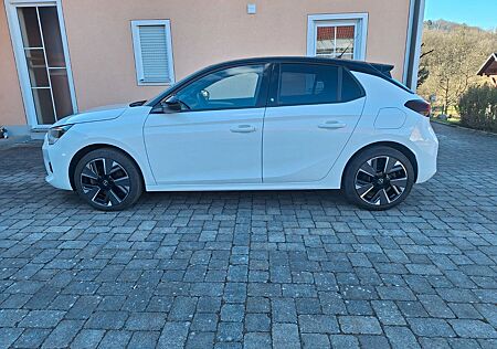Opel Corsa 100KW GS Line GS Line