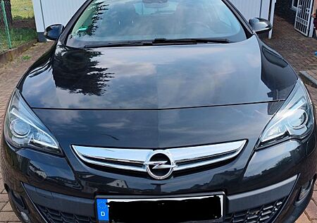 Opel Astra 1.4 Turbo 103kW -