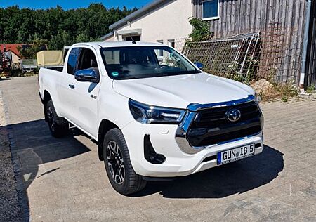Toyota Hilux 2,8l Executiv, 1,5kabiner, MwSt ausweisbar