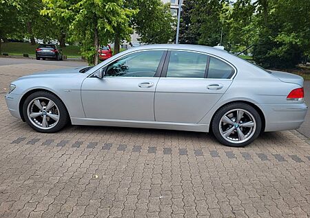 BMW 730d A - ,Xenon,Navi, 3.Hand