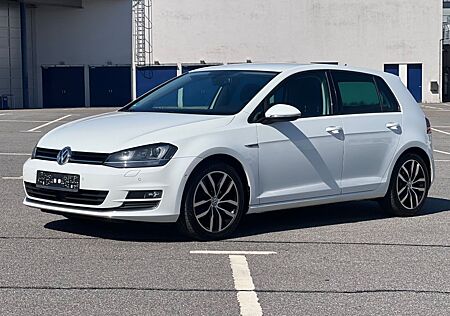 VW Golf Volkswagen VII Lim. Lounge BMT 4Motion