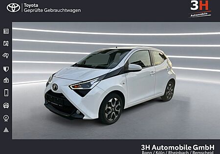 Toyota Aygo (X) AYGO 1.0 TeamD Kam. LM SpurH