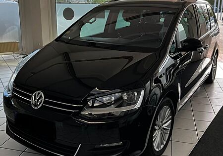 VW Sharan Volkswagen 2.0 TDI DSG AHK 7 Sitzer 8-fach Bereift