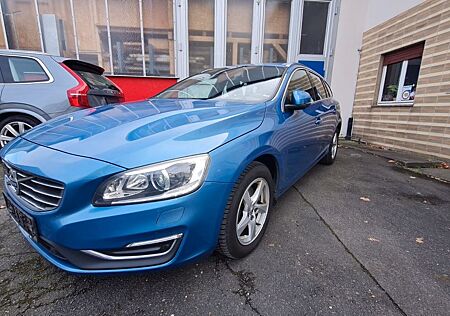 Volvo V60 Kombi Summum