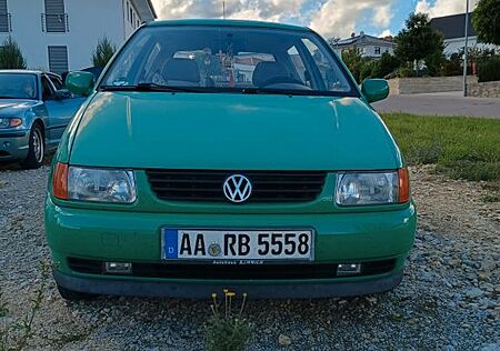 VW Polo Volkswagen 1.0 Standard