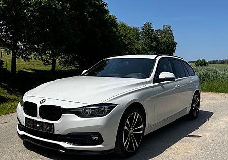 BMW 320i Touring Sport Line