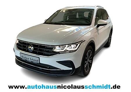 VW Tiguan Volkswagen MOVE 2.0 TDI Move 6-Gang Schaltgetriebe A