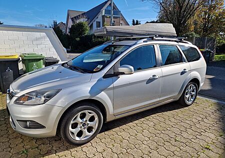 Ford Focus 1,6 Titanium Turnier, AHK, Android, Box