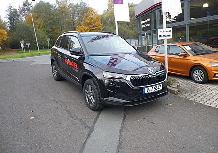 Skoda Karoq SELECTION 1.5TSI 110kW 150PS DSG