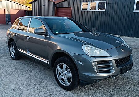 Porsche Cayenne S 4.8 V 8 SHZ LEDER PDC Allrad/Schiebedach