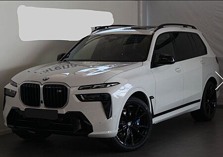 BMW X7 M X7 M60i XDRIVE FACELIFT B&W PANO HuD LUFT 7-SITZ