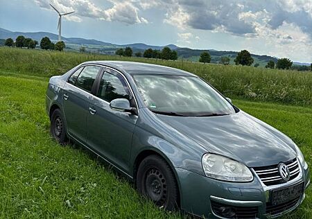 VW Jetta Volkswagen 1.4 TSI 90 kW Comfortline Comfortline