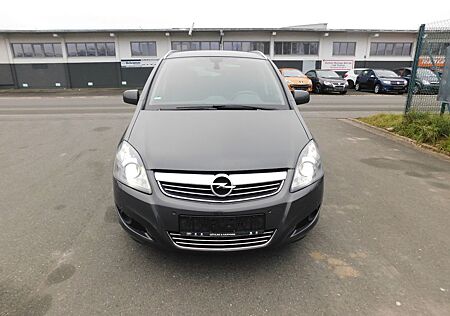 Opel Zafira B Family Plus
