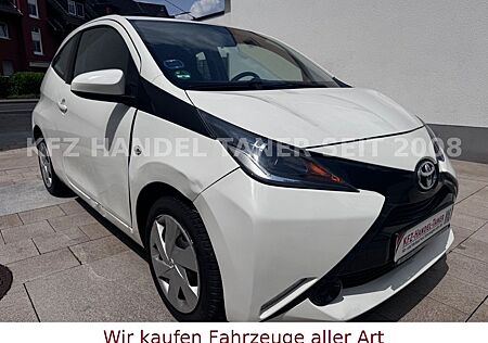 Toyota Aygo (X) Aygo -play