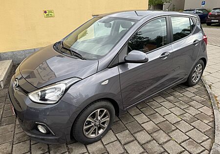 Hyundai i10 FIFA World Cup Edition