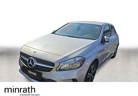 Mercedes-Benz A 180 BlueEfficiency Style Navi PDC Facelift