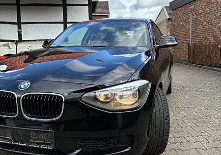 BMW 114i -