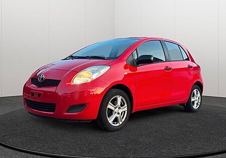 Toyota Yaris 1,0-l-VVT-i Cool Benzin 5-Gang Service NEU