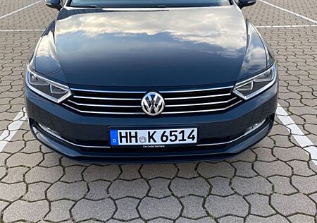 VW Passat Variant Volkswagen 2.0 TDI DSG Trendline Variant...