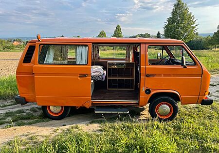 VW T3 Caravelle Volkswagen T3 Bulli - oranger Hingucker in gutem Zustand
