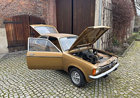 Opel Kadett c City berlina