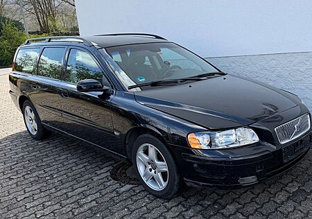 Volvo V70 Kombi 2.4 Momentum