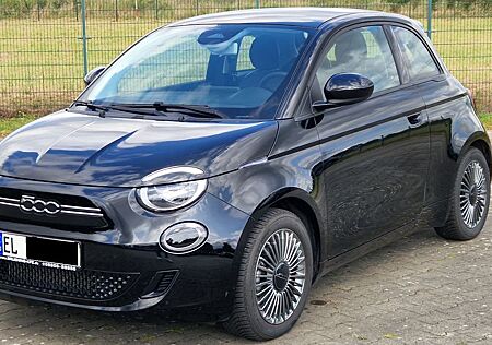 Fiat 500E Icon 42 kWh Navi Kamera Alu 15 Allwetter