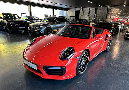 Porsche 911 Urmodell 911 Turbo S Cabriolet* Burmester*Lift*PCCB*PDCC