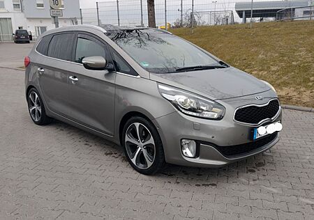 Kia Carens 1.7 CRDi Spirit; 7Sitze