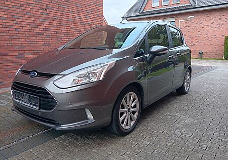 Ford B-Max gebraucht kaufen Ford B-Max 1,6 TDCi 95PS Titanium Scheckheft Pano