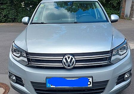VW Tiguan Volkswagen 2.0 TDI 130 DSG 4M BMT CUP Track & St...