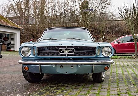 Ford Mustang Cabrio H-Kennzeichen V8