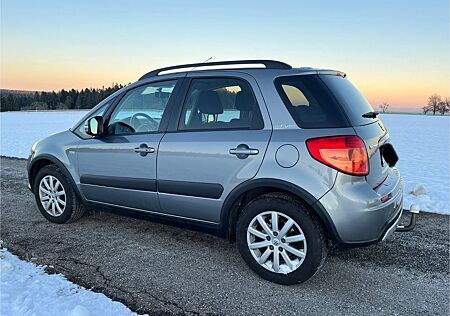 Suzuki SX4 2.0 DDiS 4WD Style
