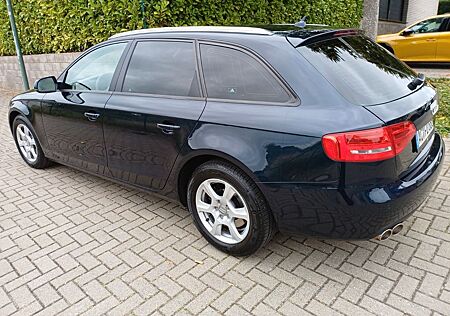 Audi A4 2.0 TDI (DPF) multitr. Ambition Avant Amb...