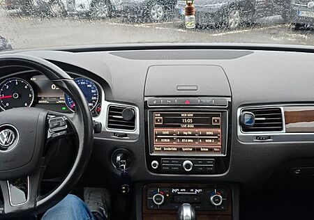 VW Touareg Volkswagen 3.0 V6