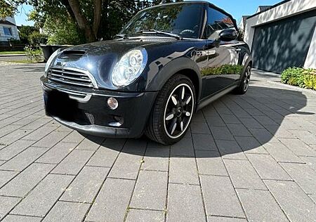 Mini Cooper S Cabrio Sidewalk Sidewalk